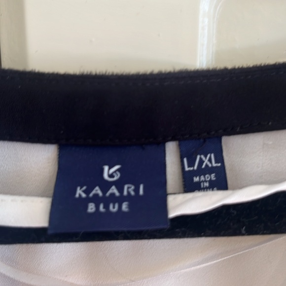 Off white blouse - Picture 2 of 6